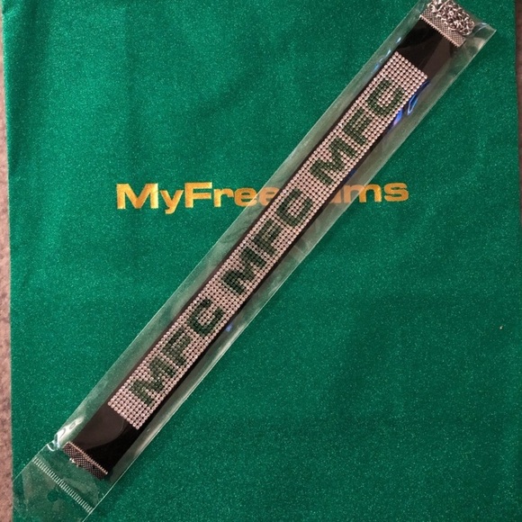 Accessories - MFC MyFreeCams choker sparkly
